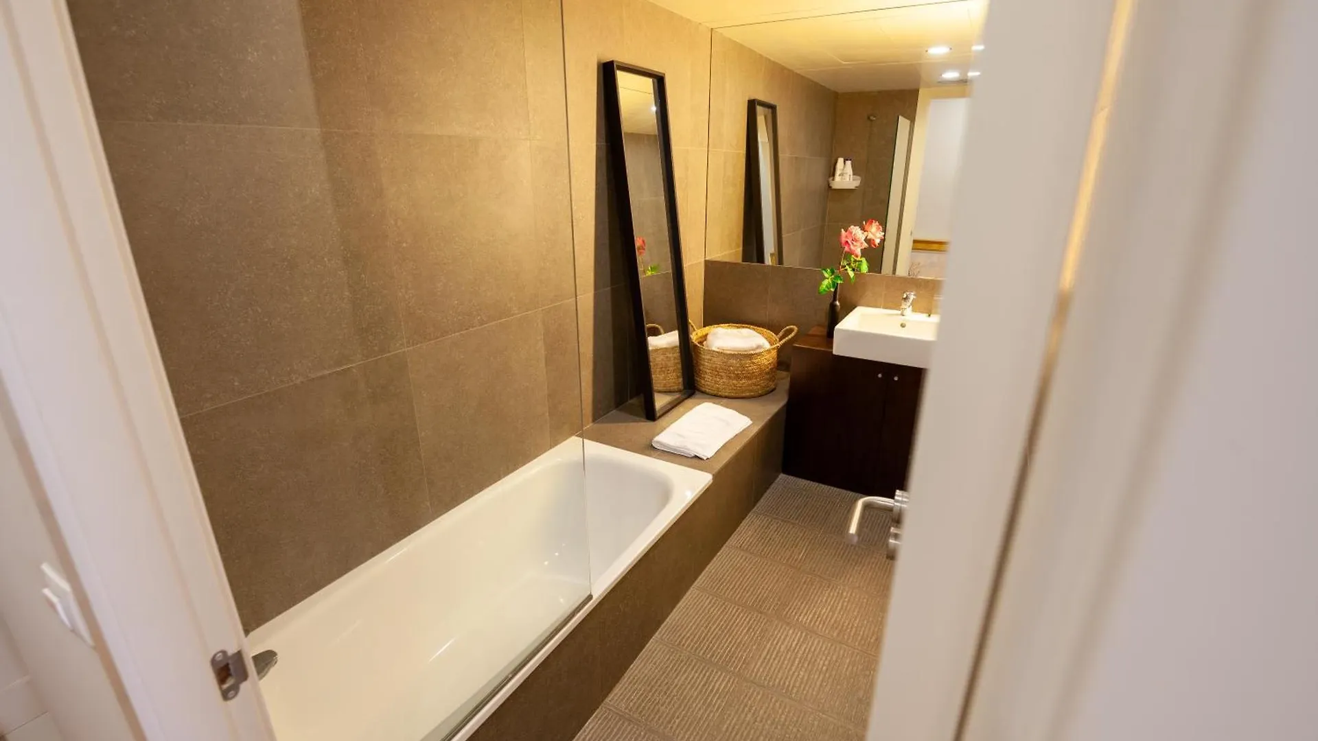 Nou3 Apartment Girona